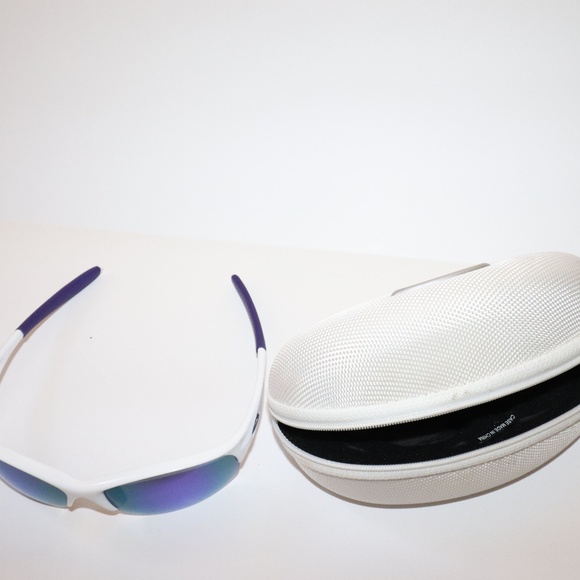 Bole Glasses